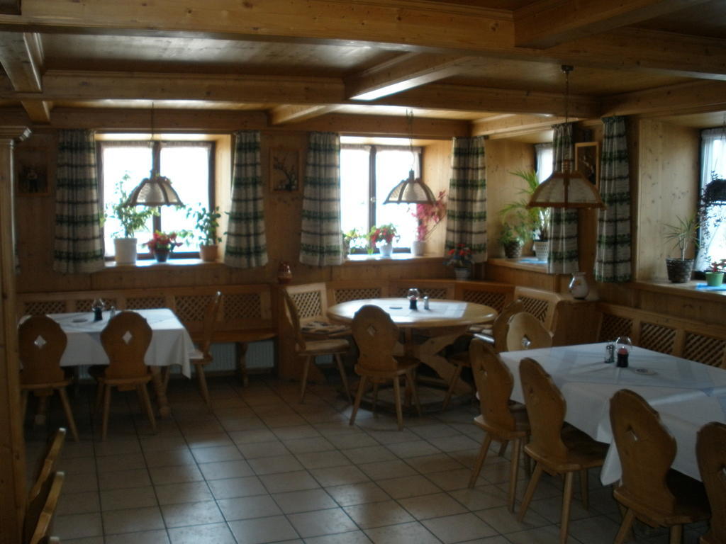 Hotel Alpengasthof zur Loisach Grossweil Exterior foto