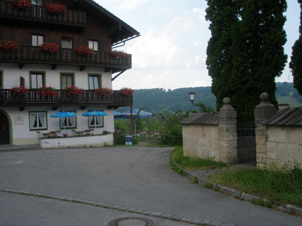 Hotel Alpengasthof zur Loisach Grossweil Exterior foto